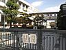 周辺：井戸田小学校 280m