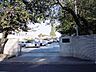 周辺：汐路中学校 720m