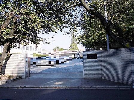 汐路中学校 720m