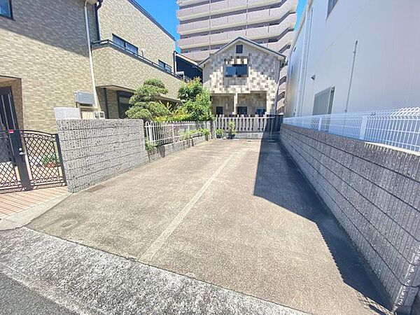 駐車場を拡大表示