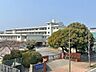 周辺：北九州市立穴生小学校（628m）