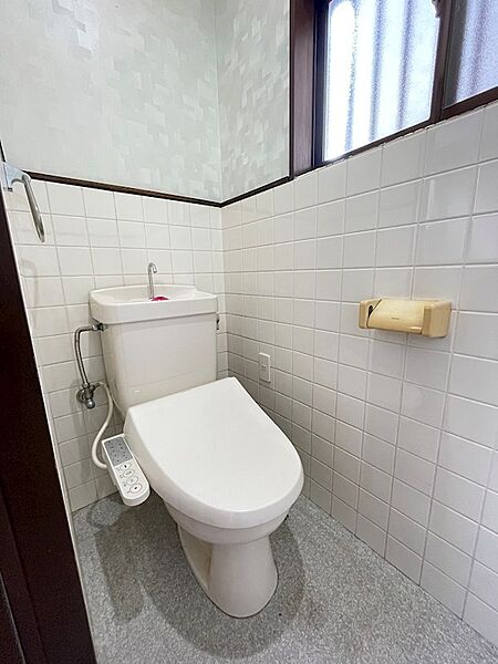 トイレを拡大表示