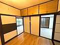 収納豊富な居室...
