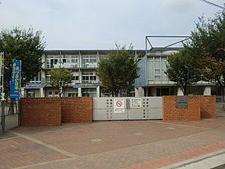 北九州市立中央中学校（836m）