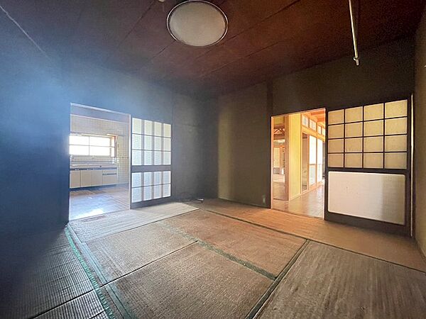 室内