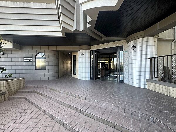 エントランスを拡大表示