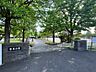 周辺：葛原公園（950m）