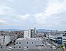 その他：遠くまで広がる街並みと空が心地よい開放感を演出します。日々の暮らしに明るさをもたらす眺望です。