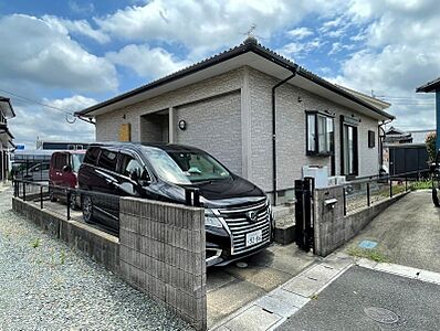 外観：閑静な住宅街にある落ち着いた住環境です