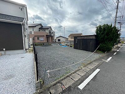 外観：建築条件なし！お好きはハウスメーカーで建築できます！