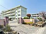 周辺：北九州市立小石小学校（738m）