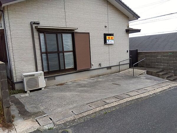駐車場を拡大表示