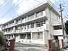 周辺：北九州市立霧丘小学校（86m）