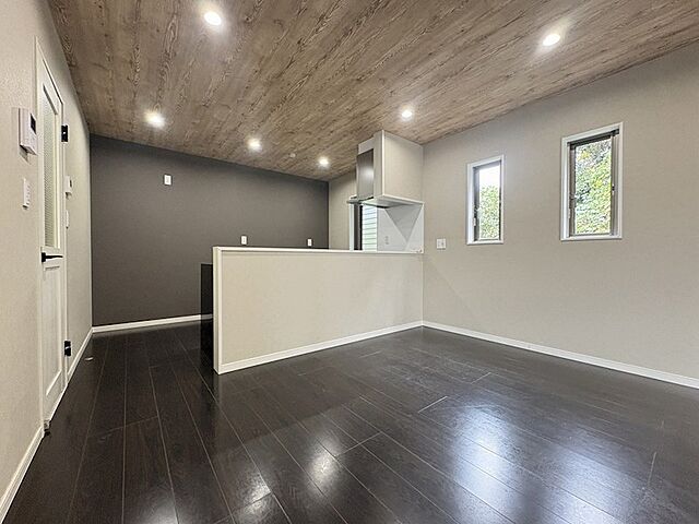 リビング/ダイニング 北九州市若松区東二島2丁目17-20