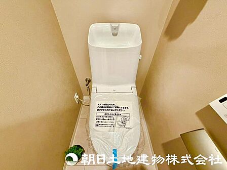 落ち着いた空間で安らぎのひとときをお過ごしいただける清潔感溢れるトイレです。?