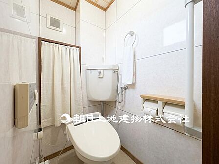 清潔感があり使い勝手のよいお手洗いになっております!