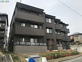 イー・ヒローズ  ｜ 大阪府吹田市江坂町5丁目（賃貸アパート2LDK・2階・63.20㎡） その1