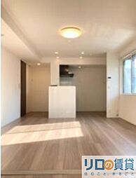 メゾン・リシェス 203 2階1LDKのリビング/ダイニング