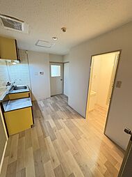 ローズハイツ 3階2DKのリビング/ダイニング