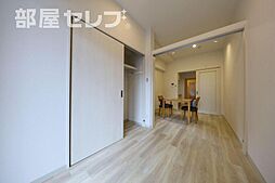 AZUR YABACHO 2階1DKのリビング/ダイニング