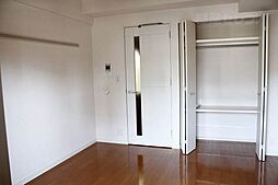 プレサンス泉セントマーク 6階1Kのリビング/ダイニング