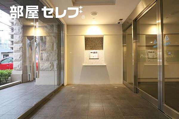 プレサンスSAKAEリバースタイル