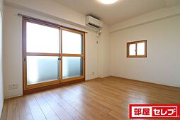 共同ハイツ西大須 8階1Kのリビング/ダイニング