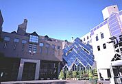 私立名古屋文化短期大学 775m