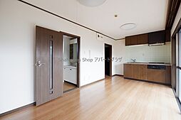 山崎第6ビル 4階2DKのリビング/ダイニング