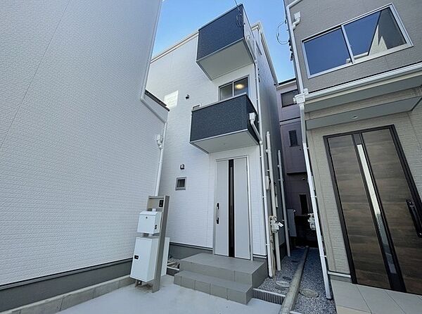 detached 埼玉県入間郡三芳町大字竹間沢
地図を見る