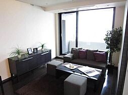チェスターコート御茶ノ水 301 3階1SLDKのリビング/ダイニング