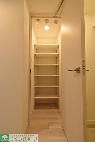 収納