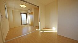 プラン・ドゥ・ボヌール 102 1階1LDKのリビング/ダイニング