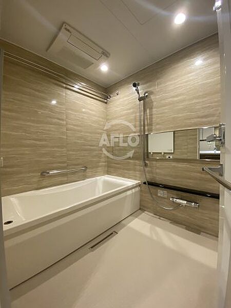 画像9:グランドメゾン大阪上本町　浴室