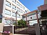 周辺：名古屋市立港西小学校 学校教育目標：「明るく伸びる子、仲良く進む子、元気よくはげむ子」豊かな人間性を育むことを目標としている学校です。子どもたちにとって毎日楽しく通える学校を目指しています。 450m