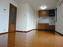 キャンプレースA 102 1階2LDKのリビング/ダイニング