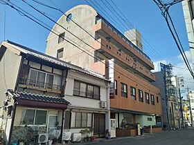 エクセルハイツ七番館  ｜ 岐阜県岐阜市西園町（賃貸マンション1R・2階・43.00㎡） その1