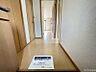 玄関：シューズボックス付きの玄関です。