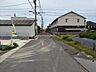 外観：前面道路含む現地写真