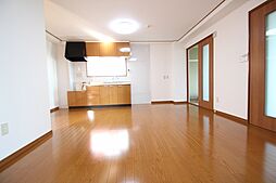 JR山陽本線 向洋駅 徒歩25分の賃貸マンション 3階2LDKのリビング/ダイニング