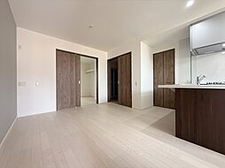 JR可部線 七軒茶屋駅 徒歩4分の賃貸アパート 1階1LDKのリビング/ダイニング