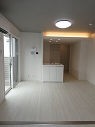 JR山陽本線 新井口駅 徒歩8分の賃貸アパート 1階1LDKのリビング/ダイニング