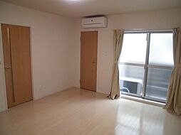 JR可部線 七軒茶屋駅 徒歩4分の賃貸アパート 2階1Kのリビング/ダイニング