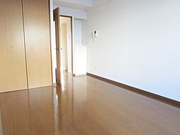 広島電鉄8系統 舟入幸町駅 徒歩2分の賃貸マンション 1階1Kのリビング/ダイニング