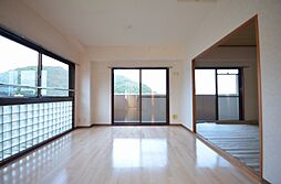 広島電鉄宮島線 草津駅 徒歩10分の賃貸マンション 6階3LDKのリビング/ダイニング