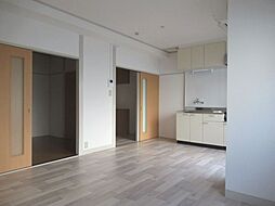 JR呉線 広島駅 徒歩10分の賃貸マンション 3階2DKのリビング/ダイニング