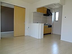 JR芸備線 中深川駅 徒歩10分の賃貸アパート 2階2LDKのリビング/ダイニング