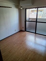 JR山陽本線 横川駅 徒歩7分の賃貸マンション 5階1Kのリビング/ダイニング