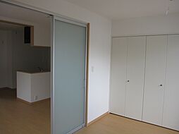 JR山陽本線 新井口駅 徒歩8分の賃貸アパート 2階1LDKのリビング/ダイニング