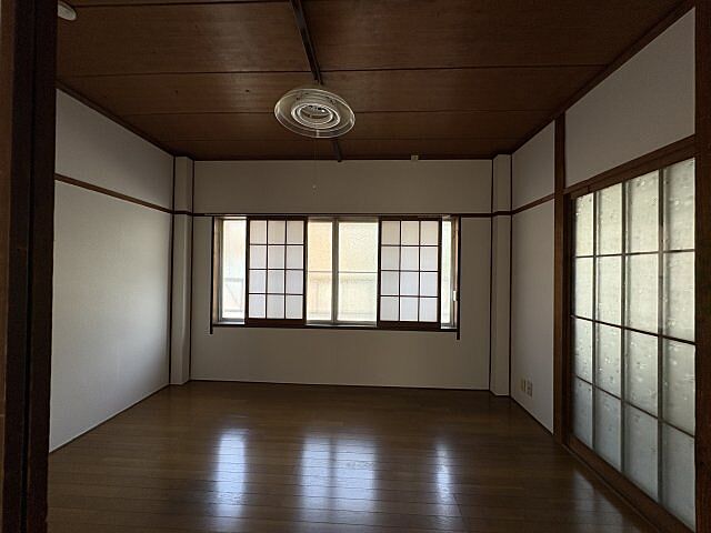 洋室
